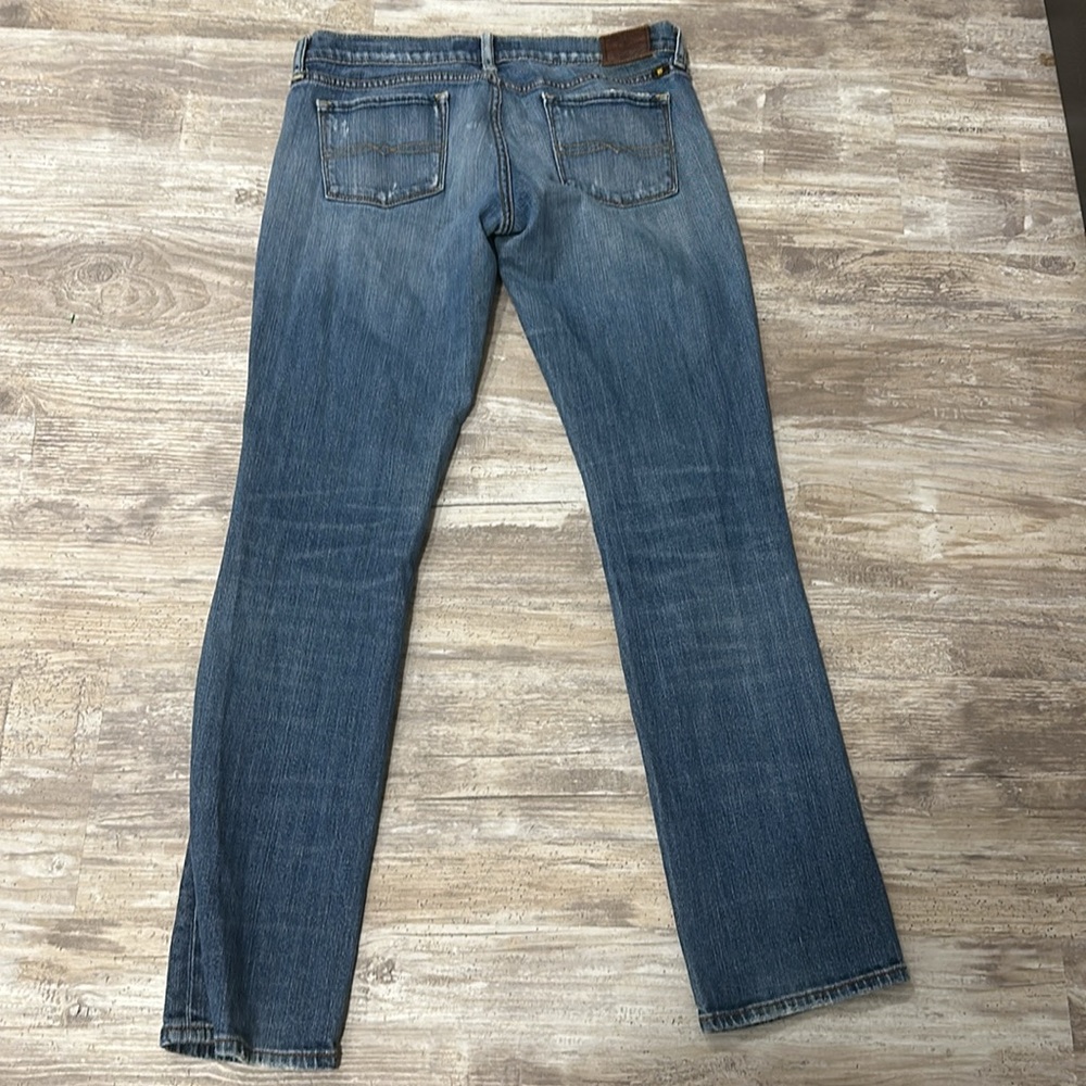 Lucky Brand jeans sizes 8/29. Zoe skinny. - Picture 5 of 9